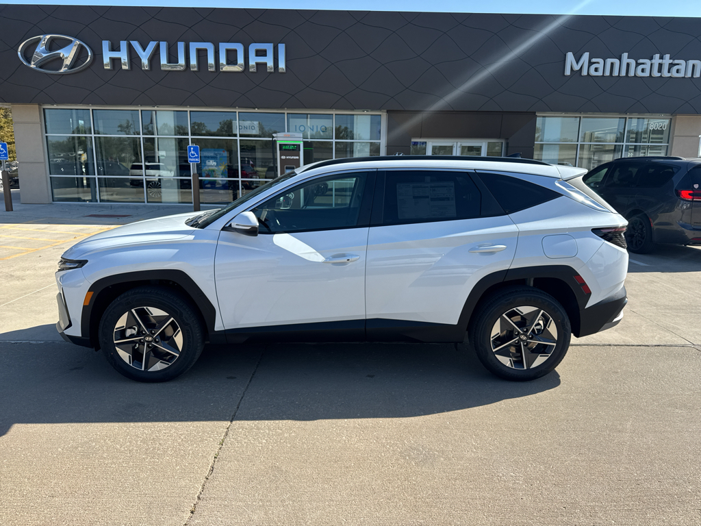 Creamy White Pearl 2026 Hyundai Tucson Hybrid SUV / Crossover All-Wheel Drive 6-Speed Automatic