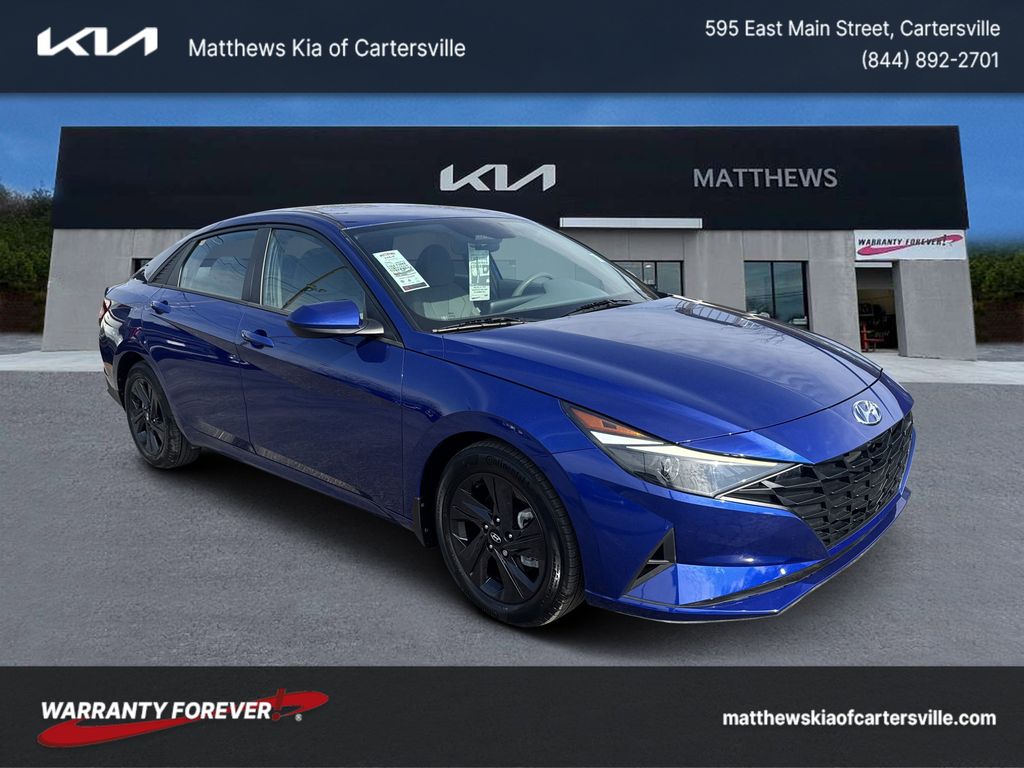 2022 Hyundai Elantra SEL FWD