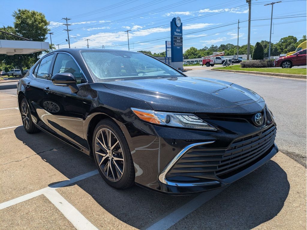 2023 Toyota Camry XLE - Photo 9