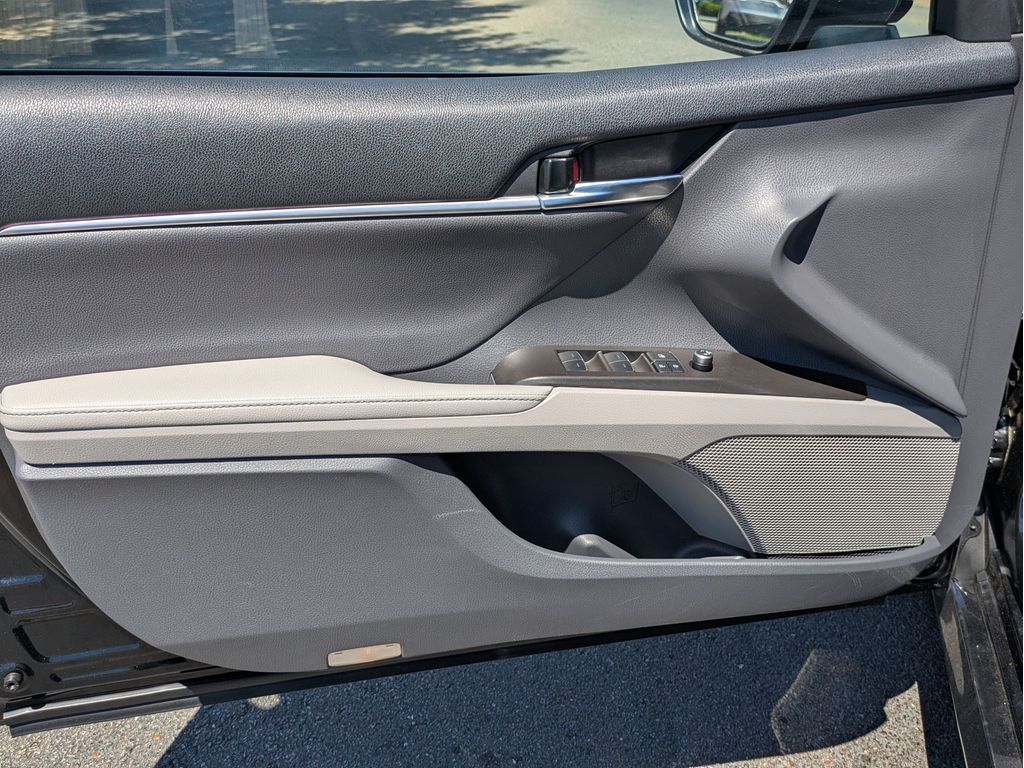 2023 Toyota Camry XLE - Photo 30
