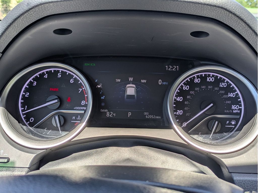 2023 Toyota Camry XLE - Photo 11