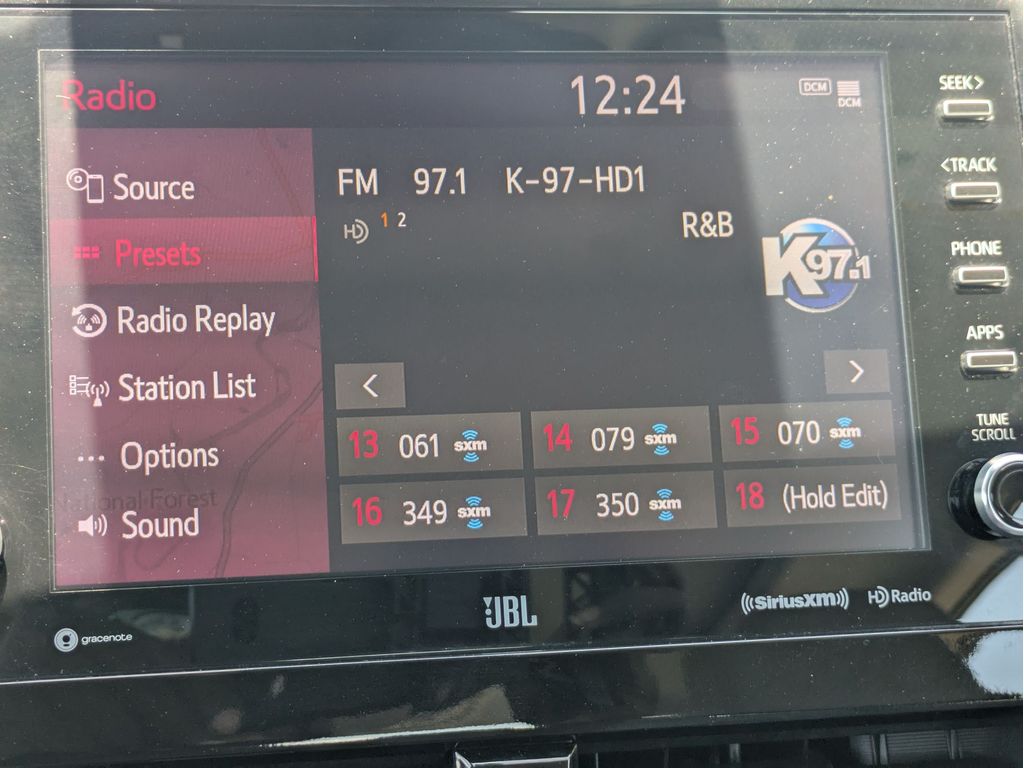 2023 Toyota Camry XLE - Photo 24