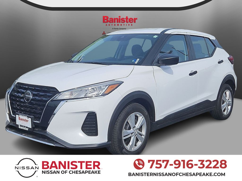 White (Fresh Powder) 2021 Nissan Kicks S FWD SUV / Crossover Front-Wheel Drive Continuously Variable Transmission