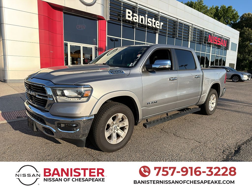 Billet Silver Metallic Clearcoat 2022 RAM 1500 Laramie Crew Cab 4WD Pickup Truck Four-Wheel Drive 8-Speed Automatic