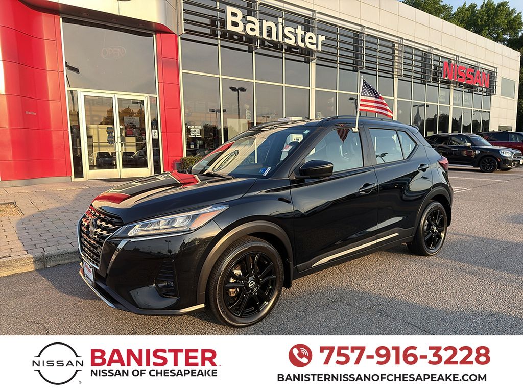 Super Black 2022 Nissan Kicks SUV / Crossover Front-Wheel Drive Continuously Variable Transmission