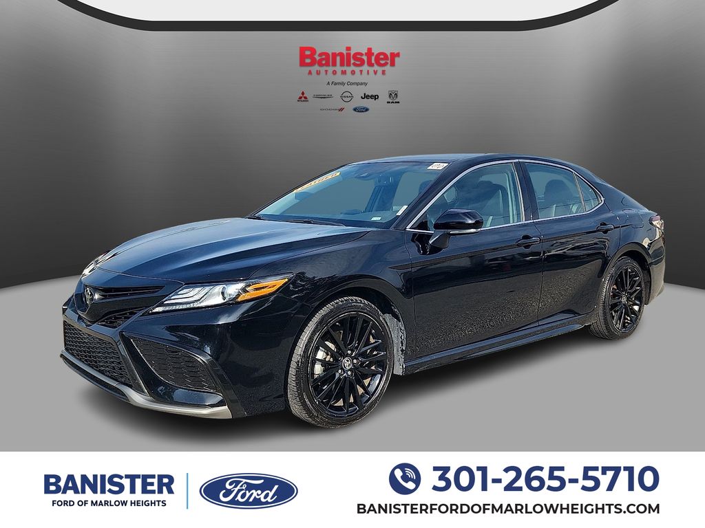 Black 2024 Toyota Camry Sedan Front-Wheel Drive Automatic