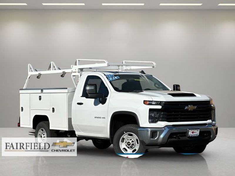 2024 Chevrolet Silverado