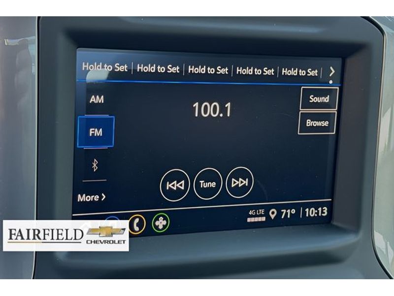 2024 Chevrolet Silverado photo 17