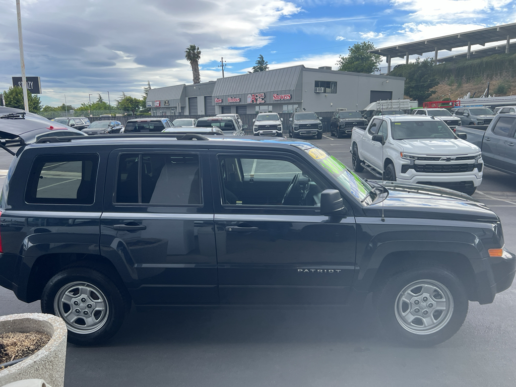 2015 Jeep Patriot photo 5