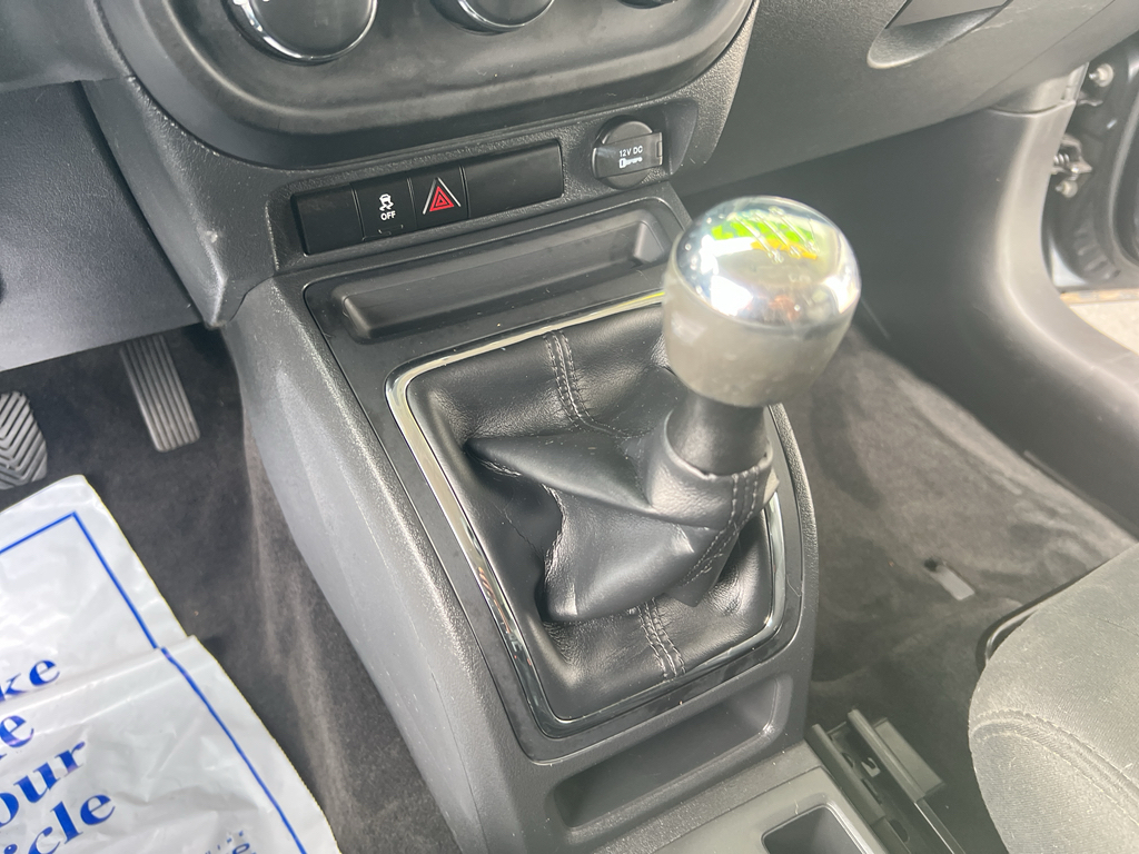 2015 Jeep Patriot photo 11