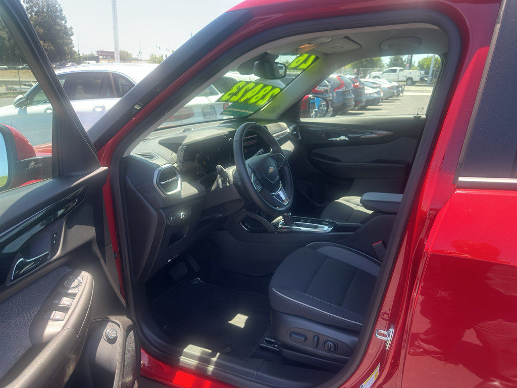 2026 Chevrolet TrailBlazer photo 9