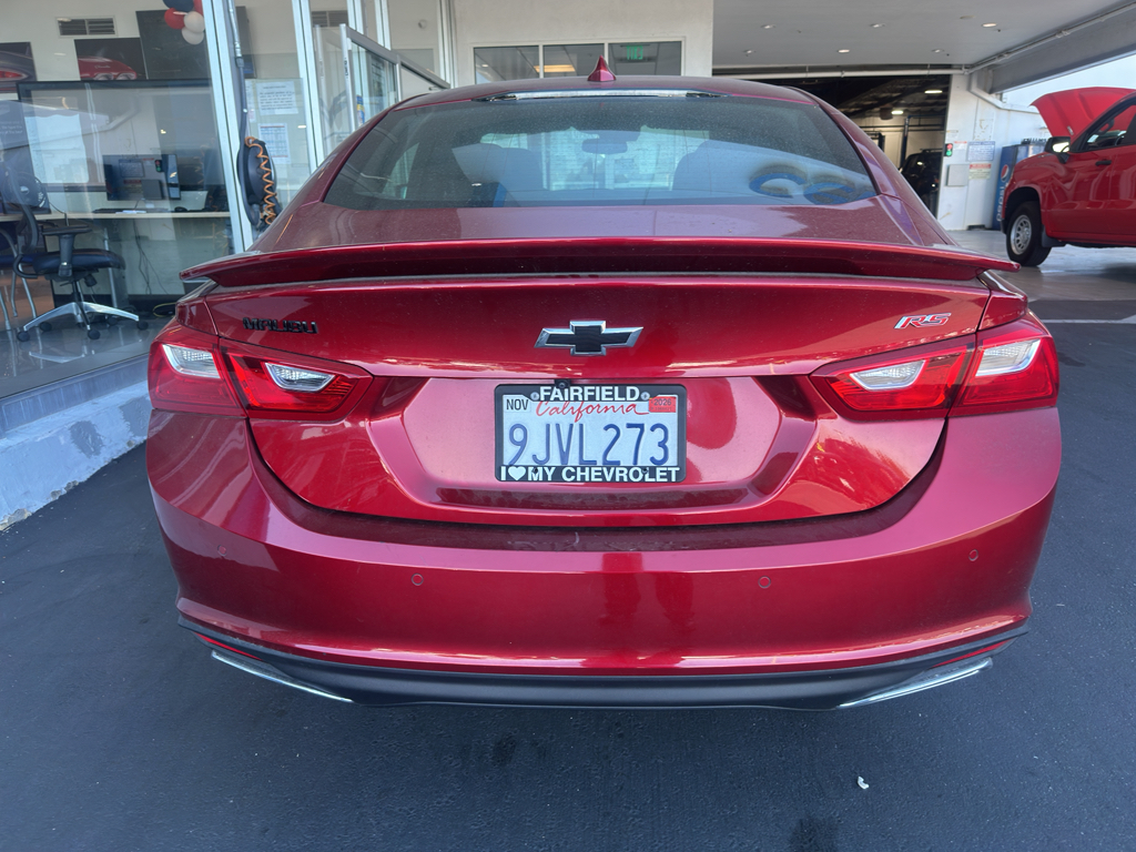 2024 Chevrolet Malibu photo 3