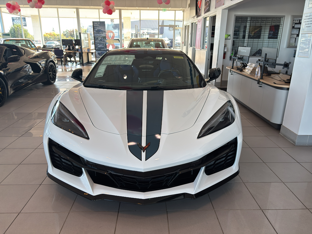2026 Chevrolet Corvette photo 5