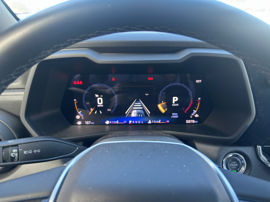 2026 Chevrolet Colorado photo 8