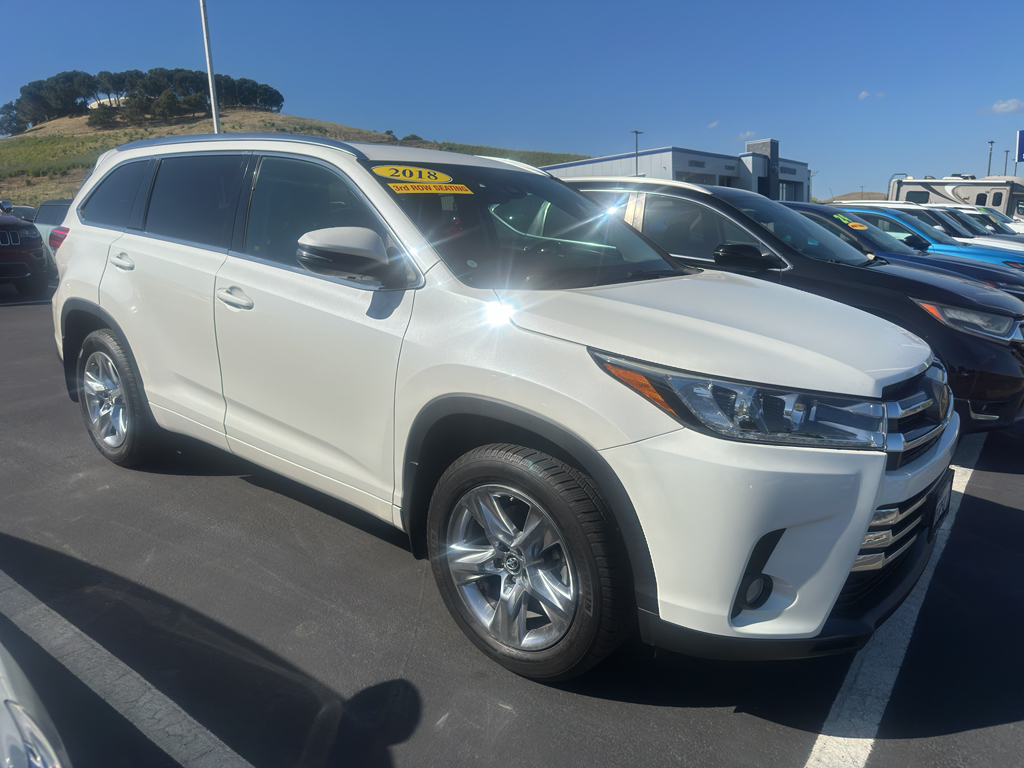 2018 Toyota Highlander photo 3