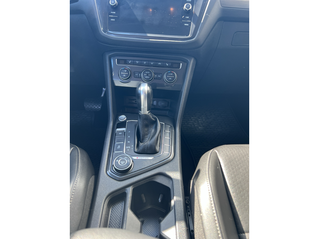 2018 Volkswagen Tiguan photo 11
