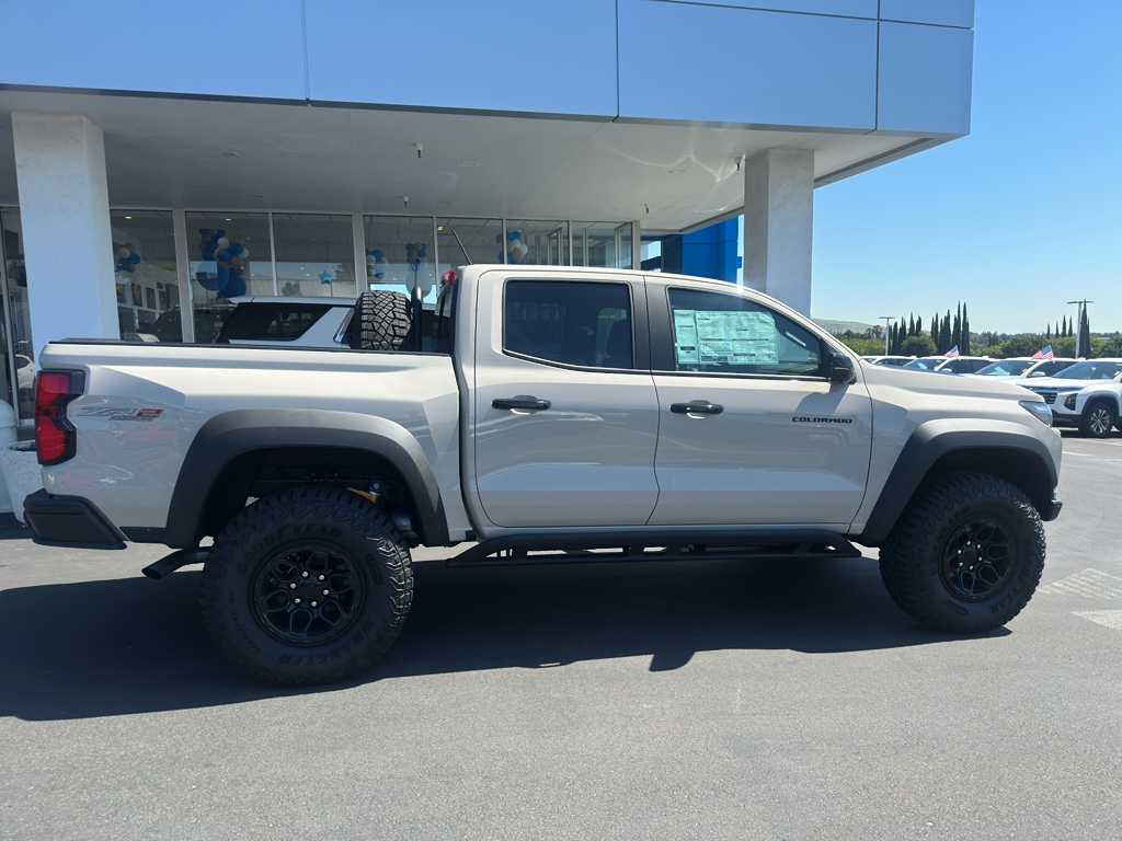 2026 Chevrolet Colorado photo 31