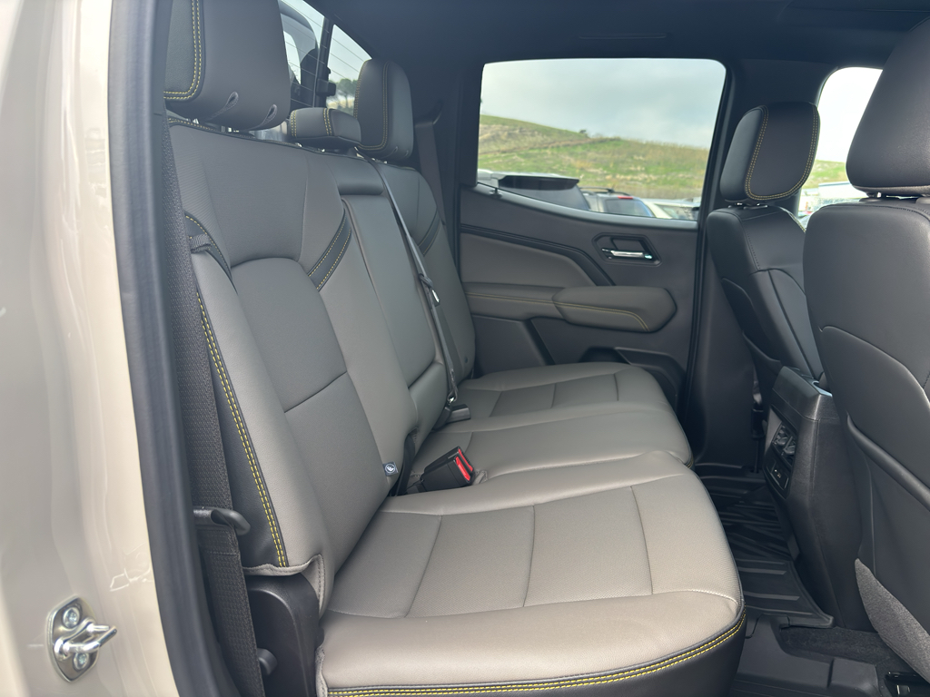 2026 Chevrolet Colorado photo 17