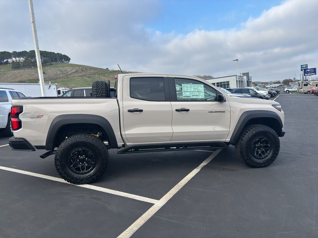2026 Chevrolet Colorado photo 5