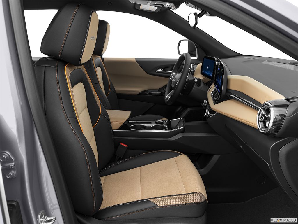 2026 Chevrolet Equinox photo 10