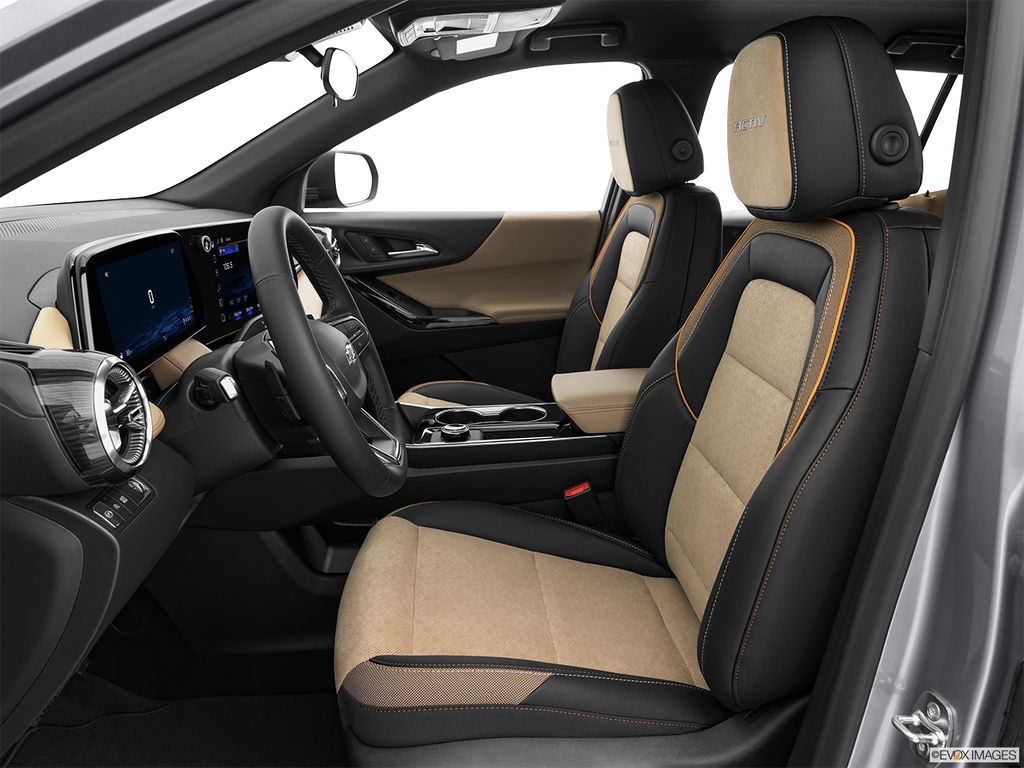 2026 Chevrolet Equinox photo 9