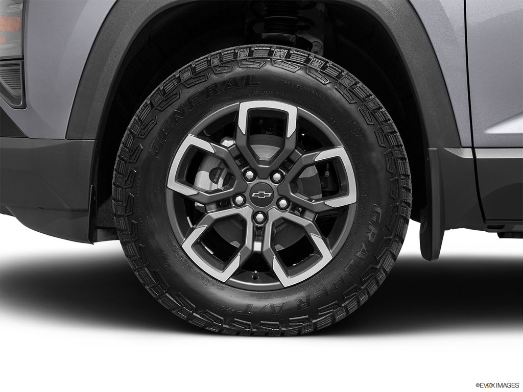 2026 Chevrolet Equinox photo 6