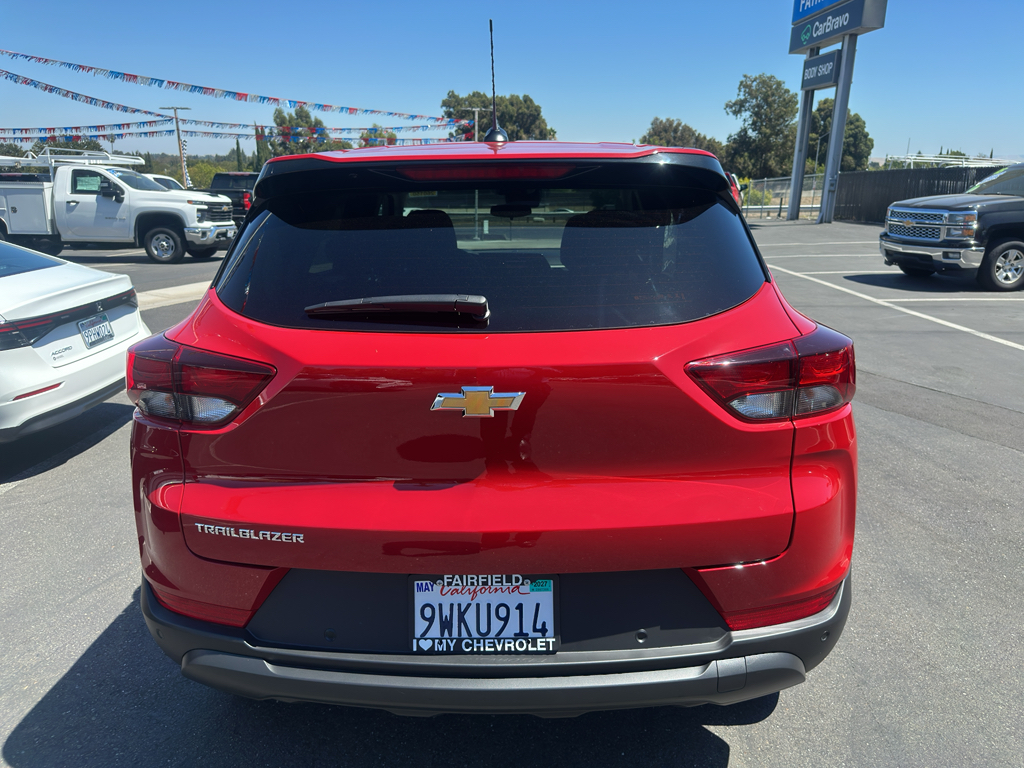 2026 Chevrolet TrailBlazer photo 3