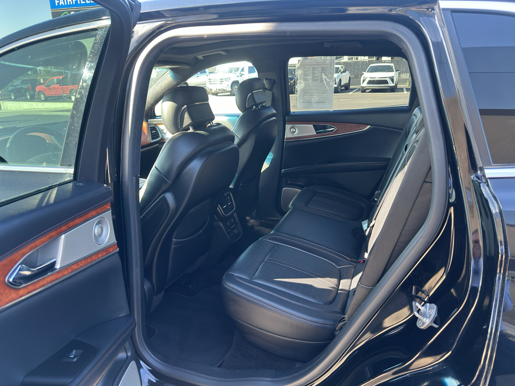 2016 Lincoln MKX photo 6