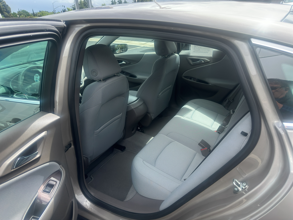 2022 Chevrolet Malibu photo 7