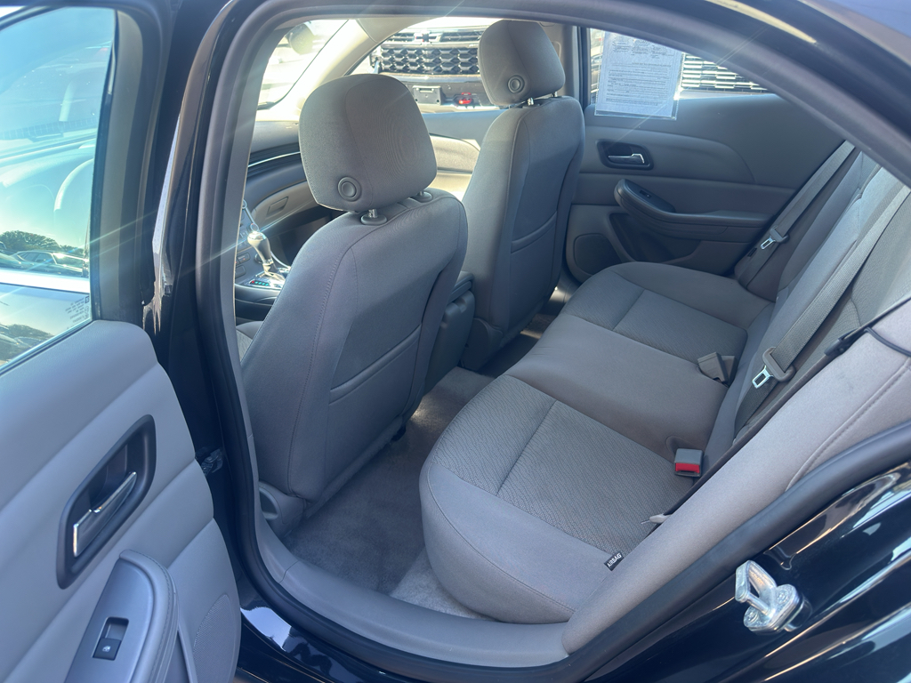 2013 Chevrolet Malibu photo 5
