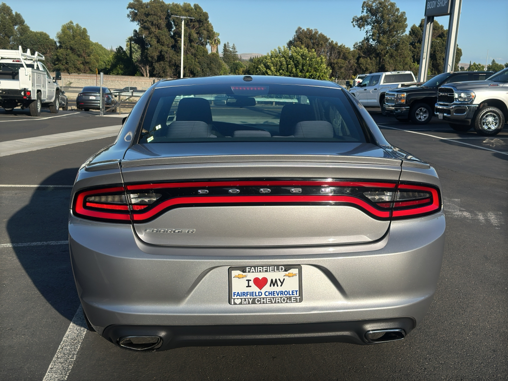 2015 Dodge Charger photo 3