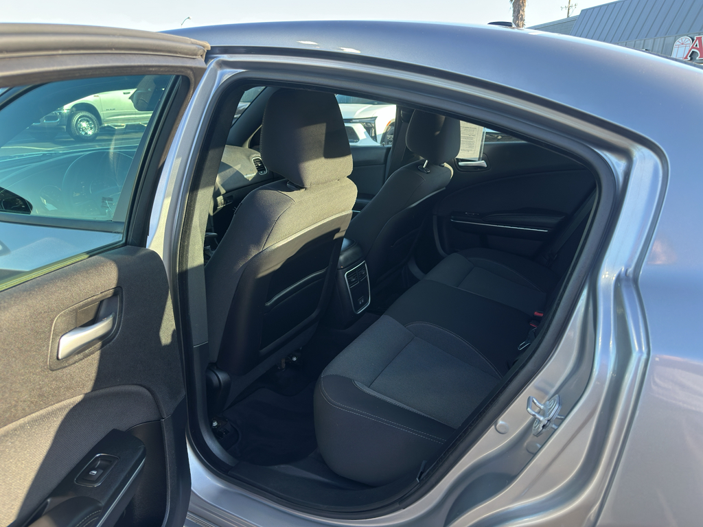 2015 Dodge Charger photo 5
