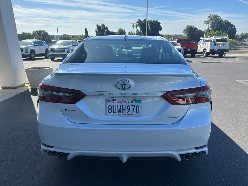 2021 Toyota Camry photo 3