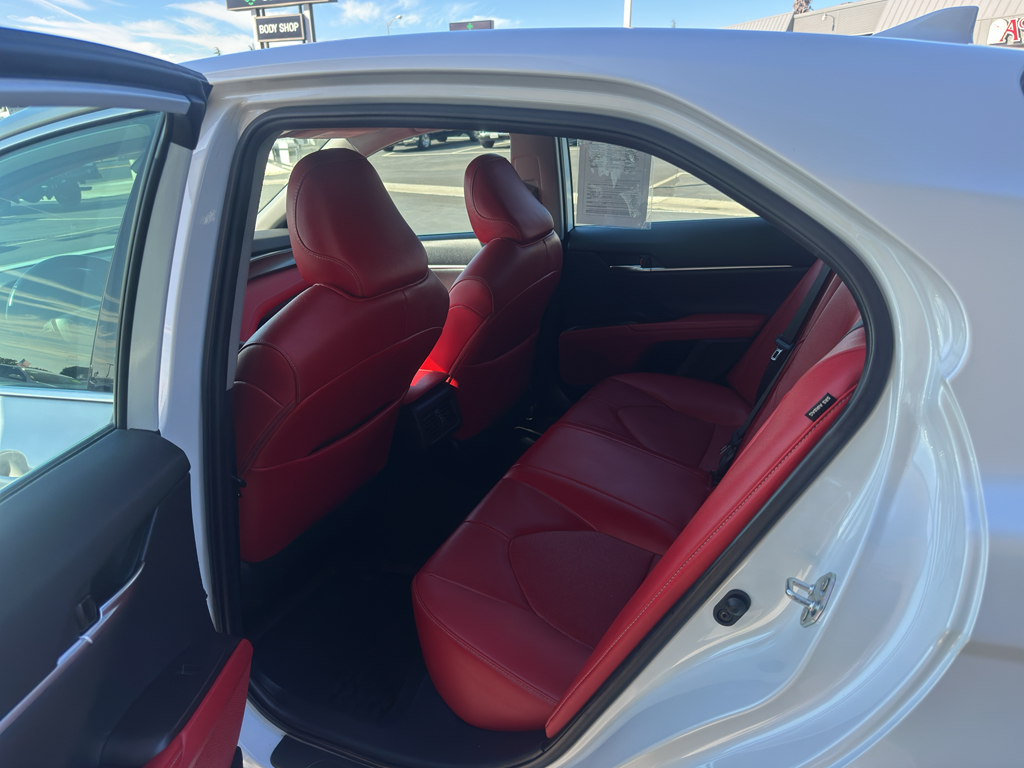 2021 Toyota Camry photo 5