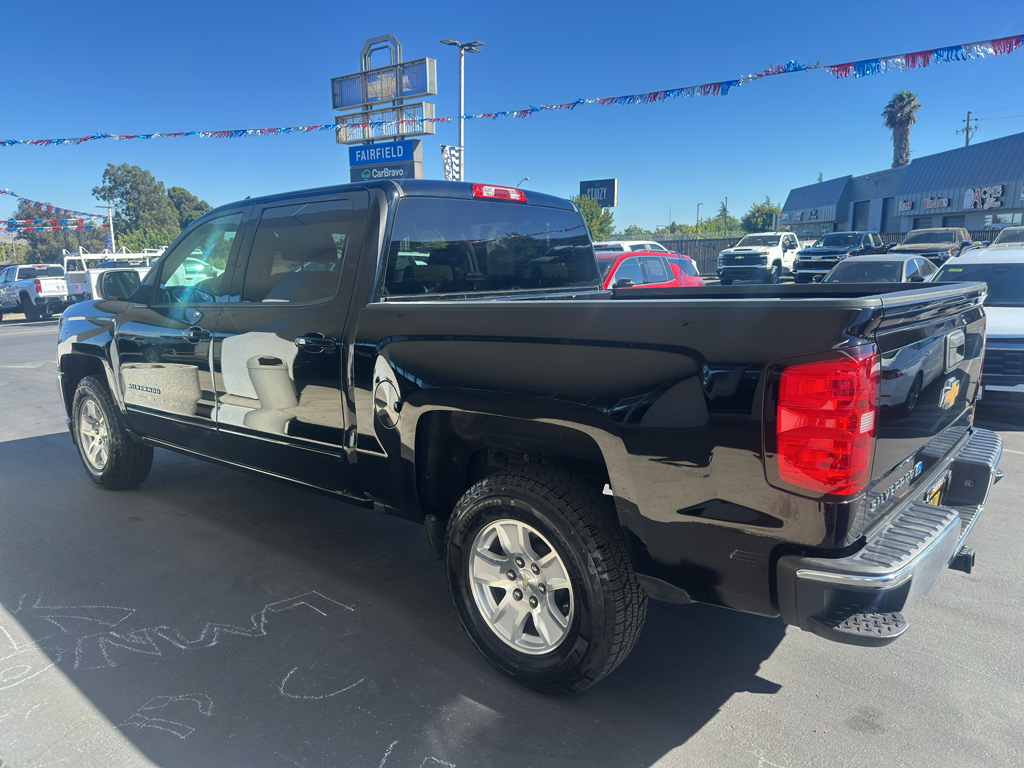 2016 Chevrolet Silverado photo 5
