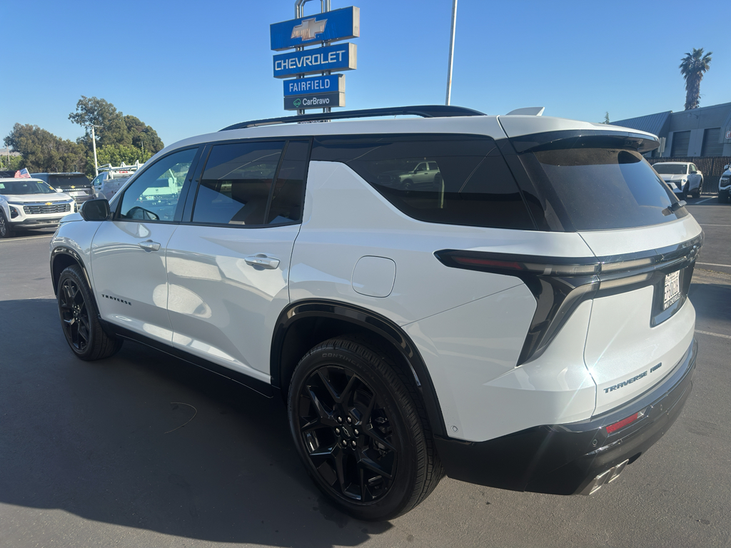 2026 Chevrolet Traverse photo 4