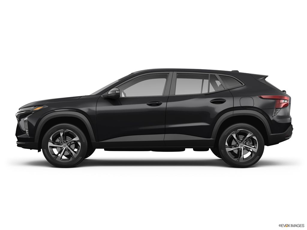 2026 Chevrolet Trax photo 2