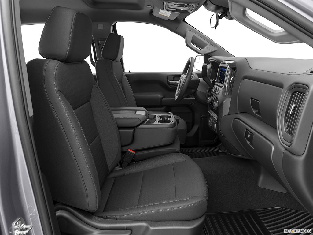 2026 Chevrolet Silverado photo 9