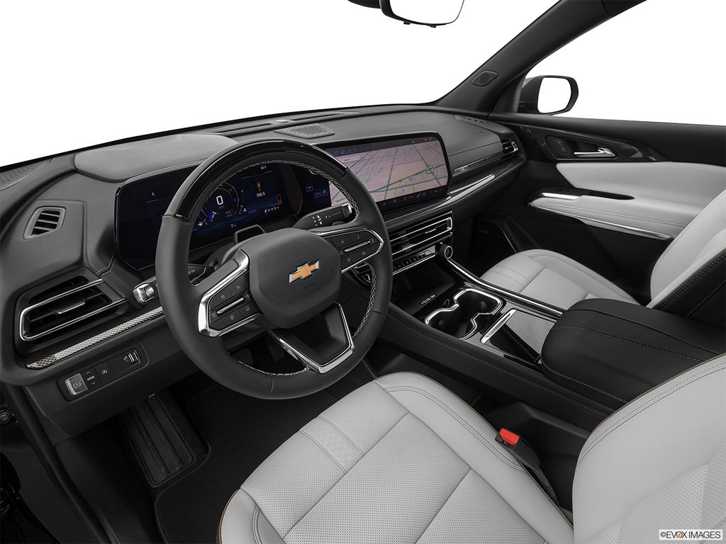 2026 Chevrolet Traverse photo 8
