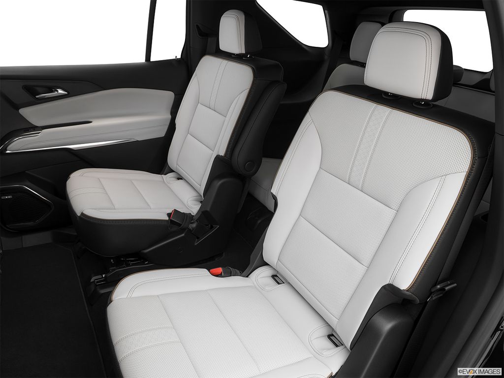 2026 Chevrolet Traverse photo 11