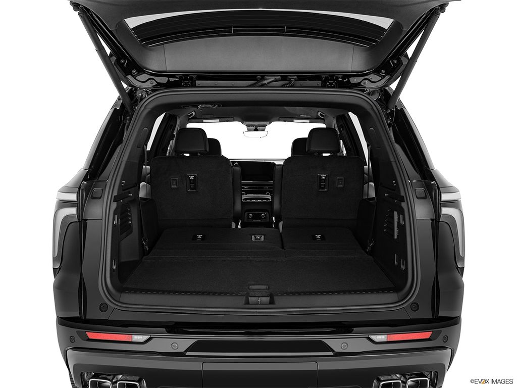 2026 Chevrolet Traverse photo 7