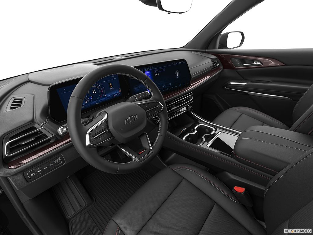 2026 Chevrolet Traverse photo 8