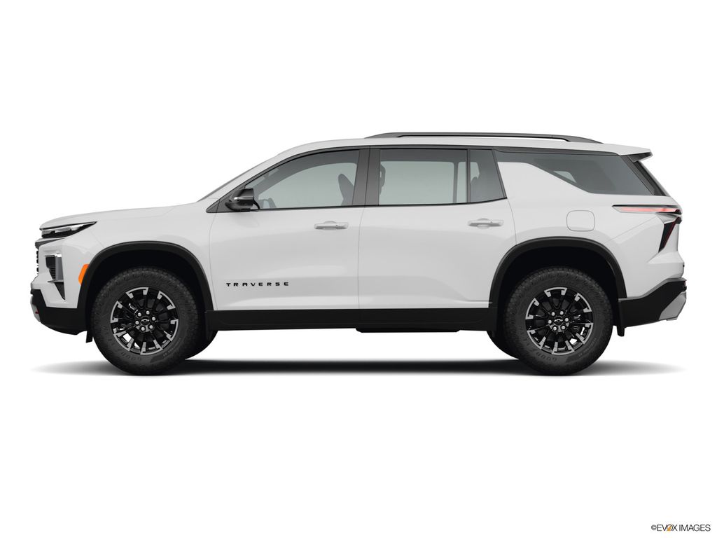 2026 Chevrolet Traverse photo 2