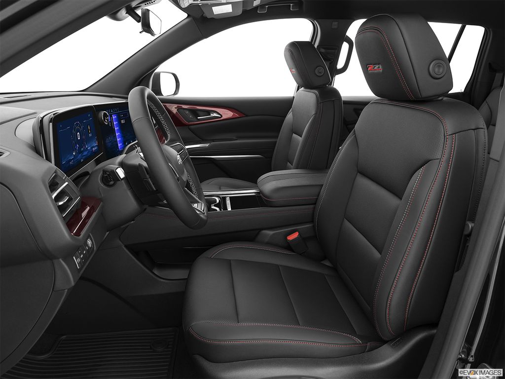 2026 Chevrolet Traverse photo 9