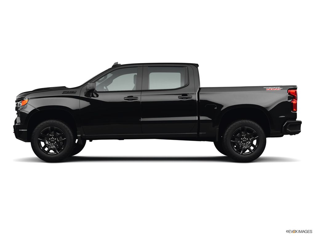 2026 Chevrolet Silverado photo 2