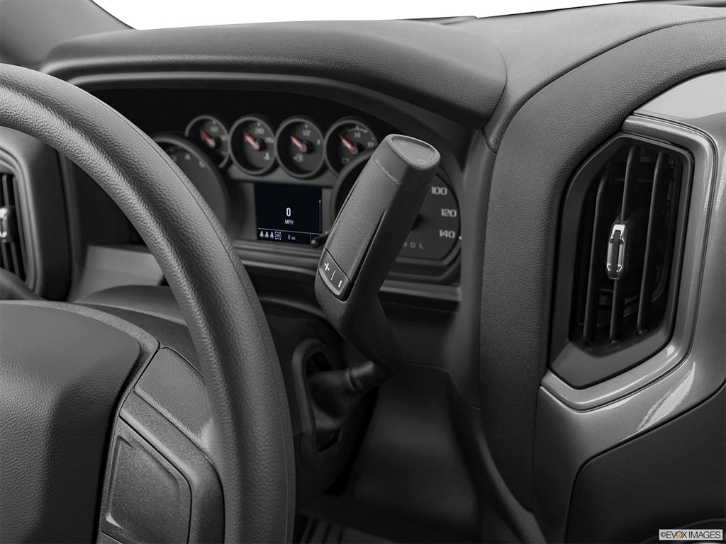 2026 Chevrolet Silverado photo 11