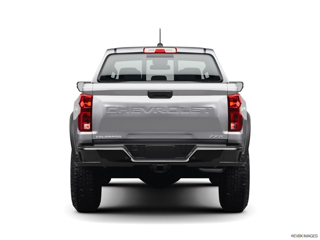 2026 Chevrolet Colorado photo 5