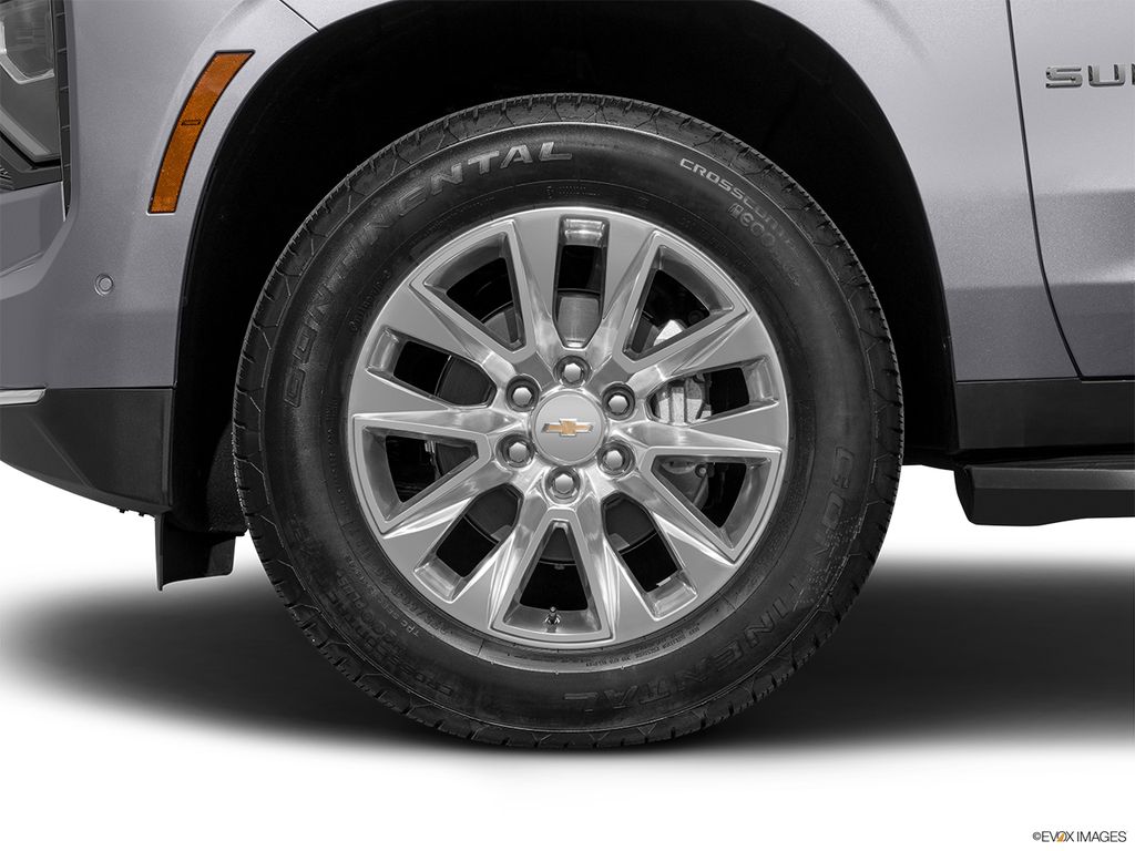 2026 Chevrolet Suburban photo 6