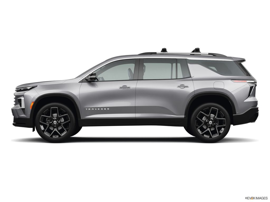 2026 Chevrolet Traverse photo 2