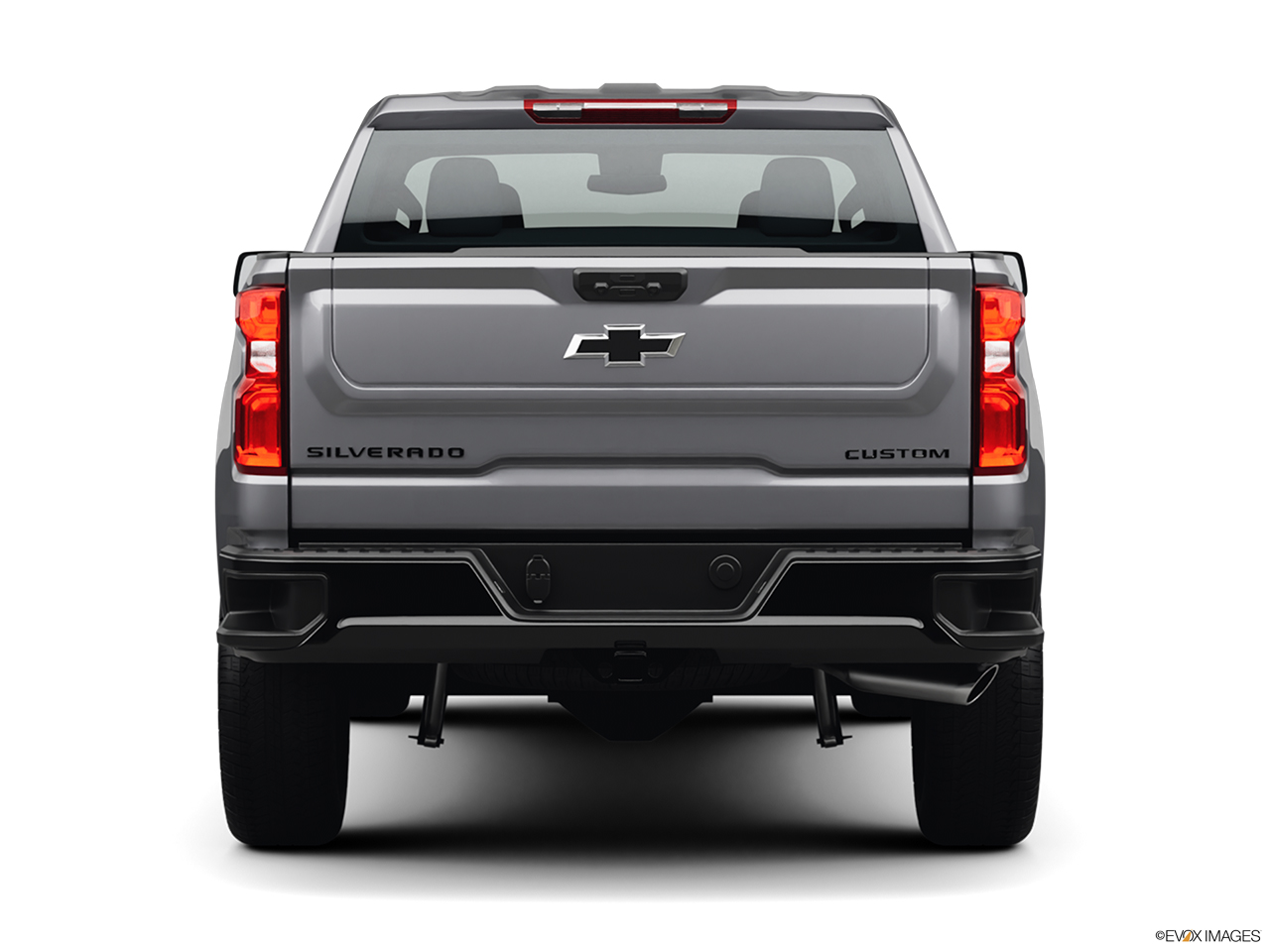 2026 Chevrolet Silverado photo 5
